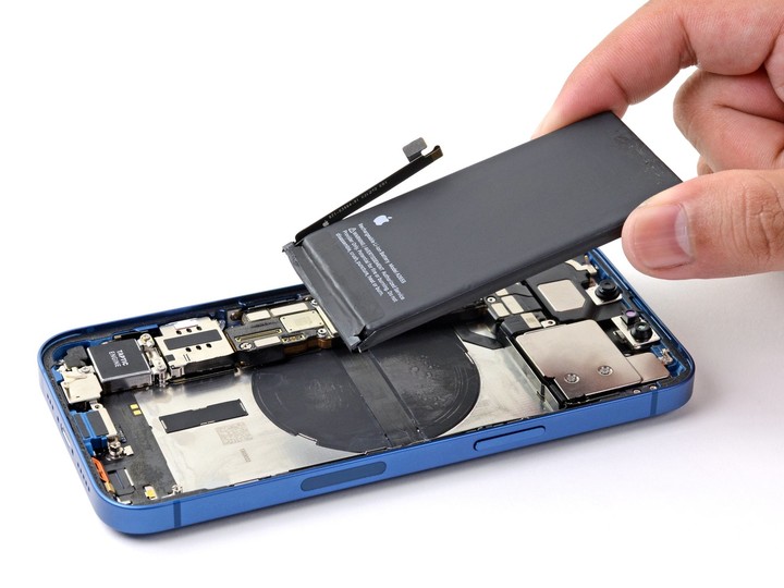 iphone_13_battery.jpg!720