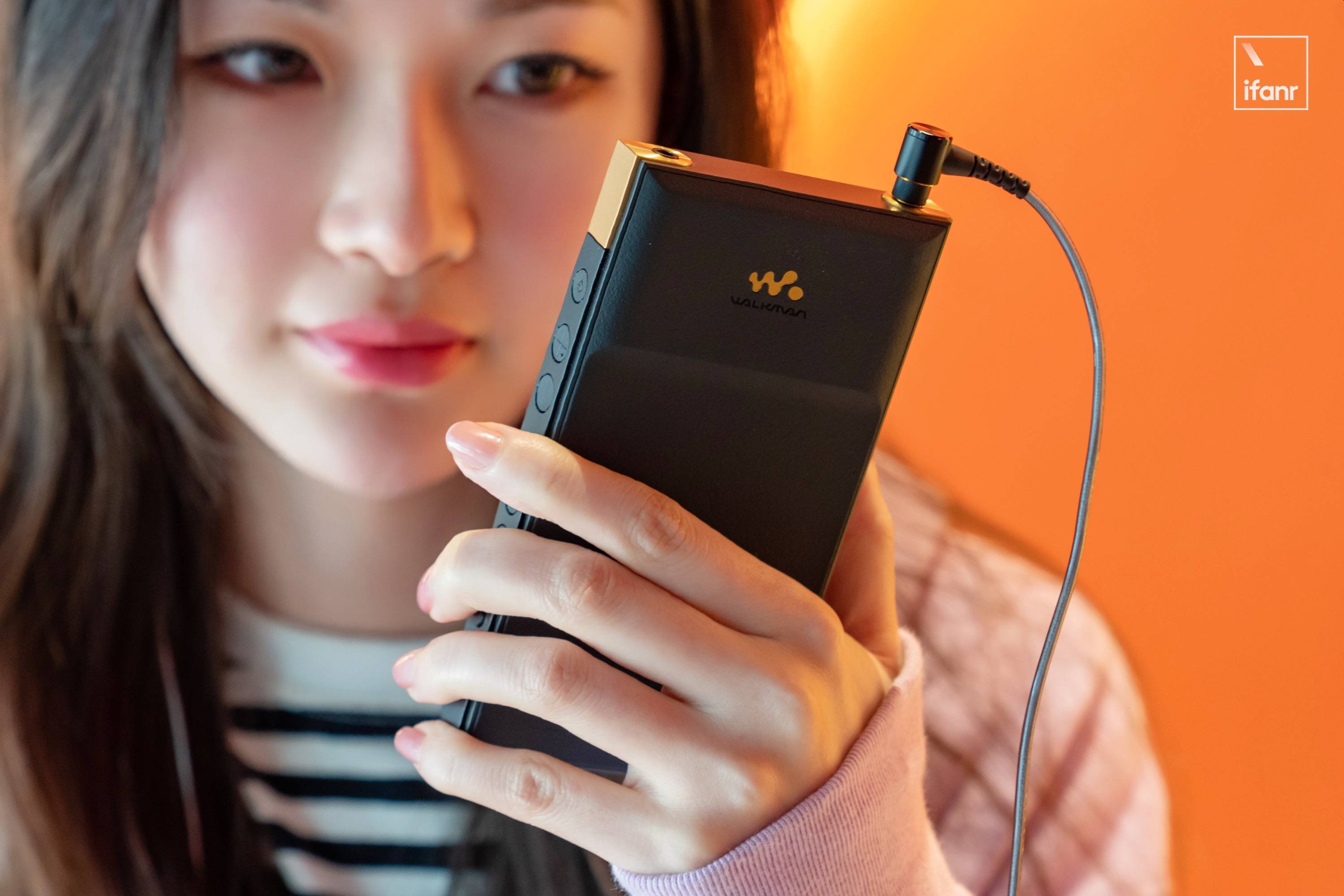 IMG 3052 - Esperienza Sony NW-ZX700: “piccolo mattone nero” più portatile, evoluzione a livello ingegneristico del suono alcolico portatile