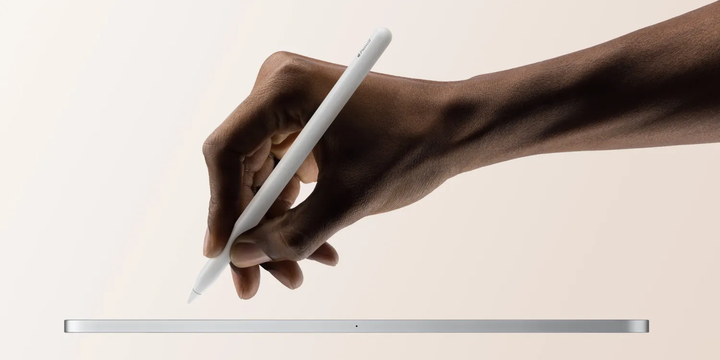 iPad Apple Pencil.jpg