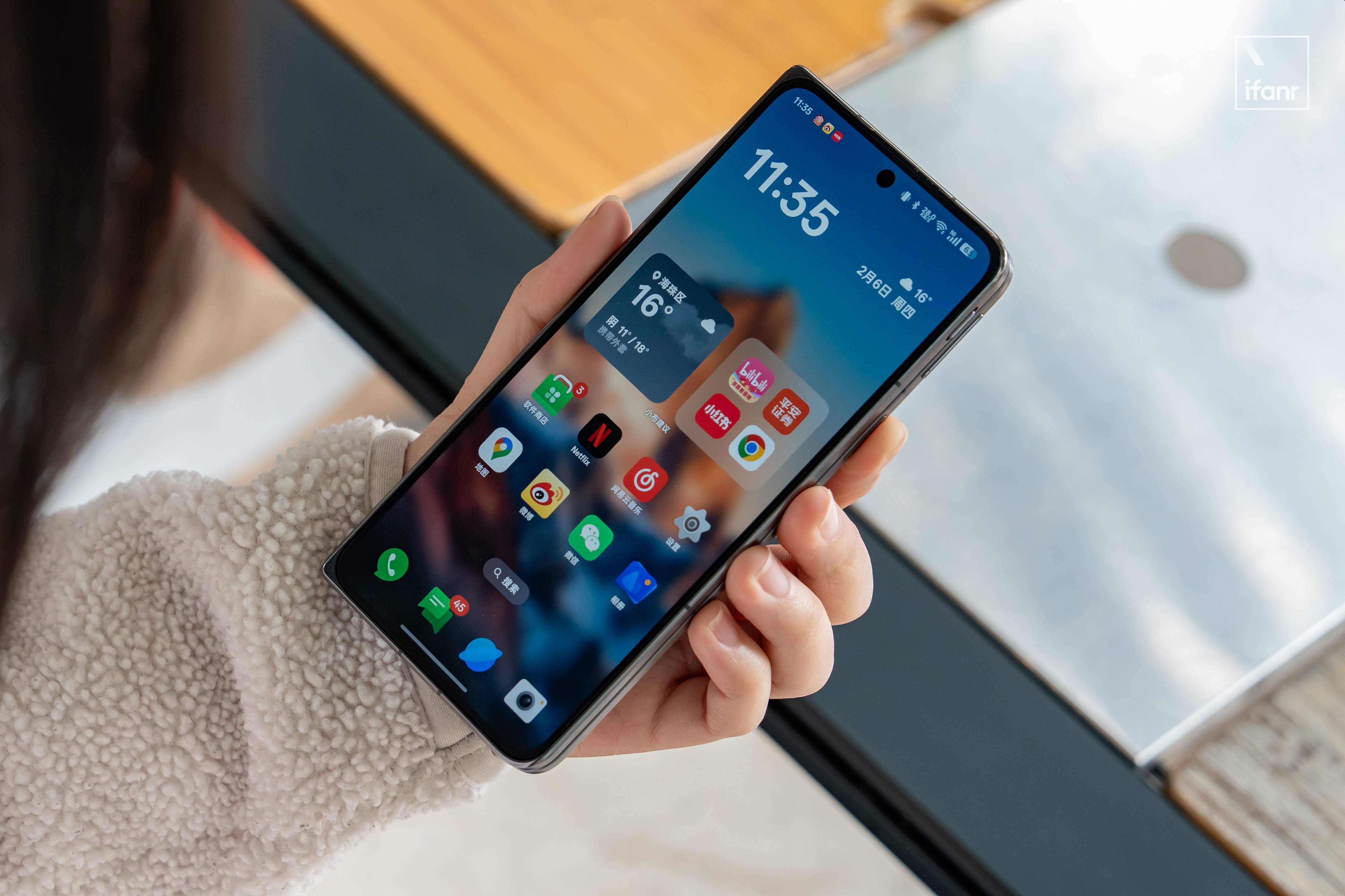 OPPO Find N5 erstes Starterlebnis! Auch wenn es nicht aufgeklappt ist, ist es immer noch ein Flaggschiff! - DSC06947 1