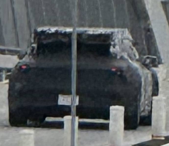 Panzer zerschmetterten Tesla, Mitarbeiter zwangen Musk, ihn zu verdrängen, und die Person, die das Problem angesprochen hatte, wurde aufgeklärt - 005ANKW1gy1i172ds60rbj30q71kwk5a