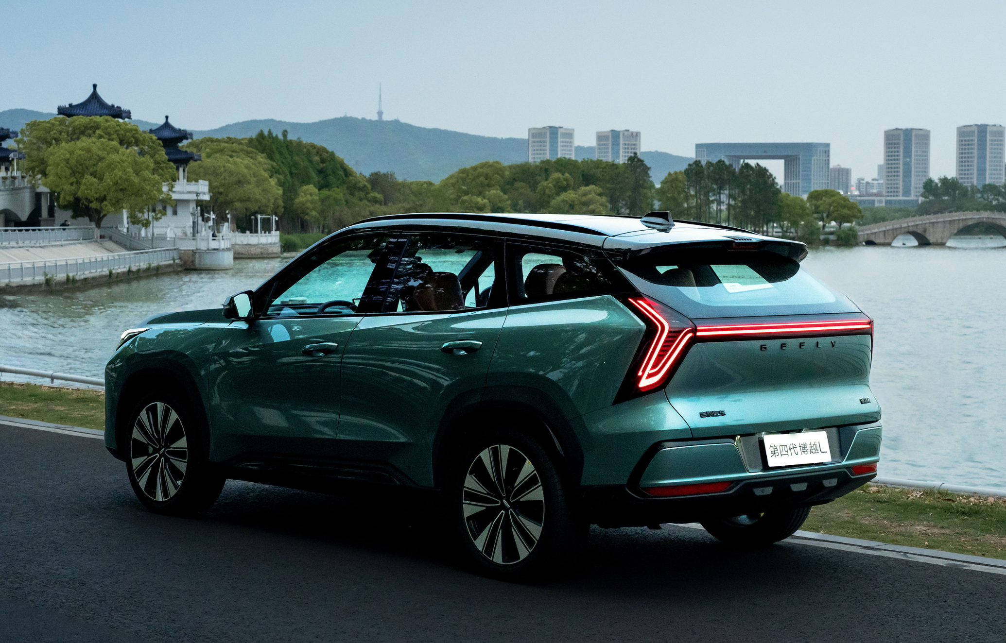 „Volume King“ Geely macht einen weiteren Vorstoß, der Preis des neuen Boyue L sinkt auf 92.900 Yuan - 2 7
