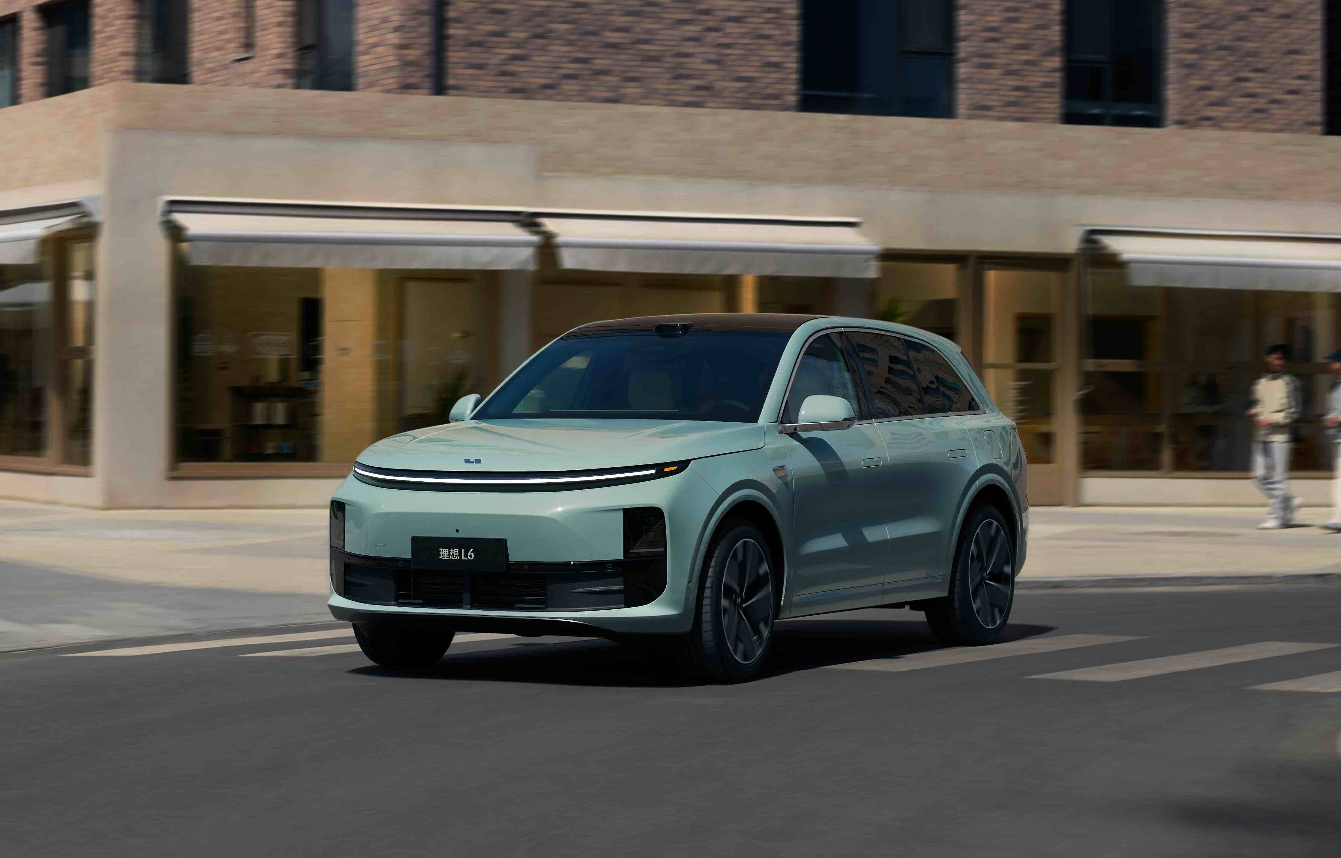 理想L 系列全面焕新！加量不加价，还有一项配置全国领先| 爱范儿