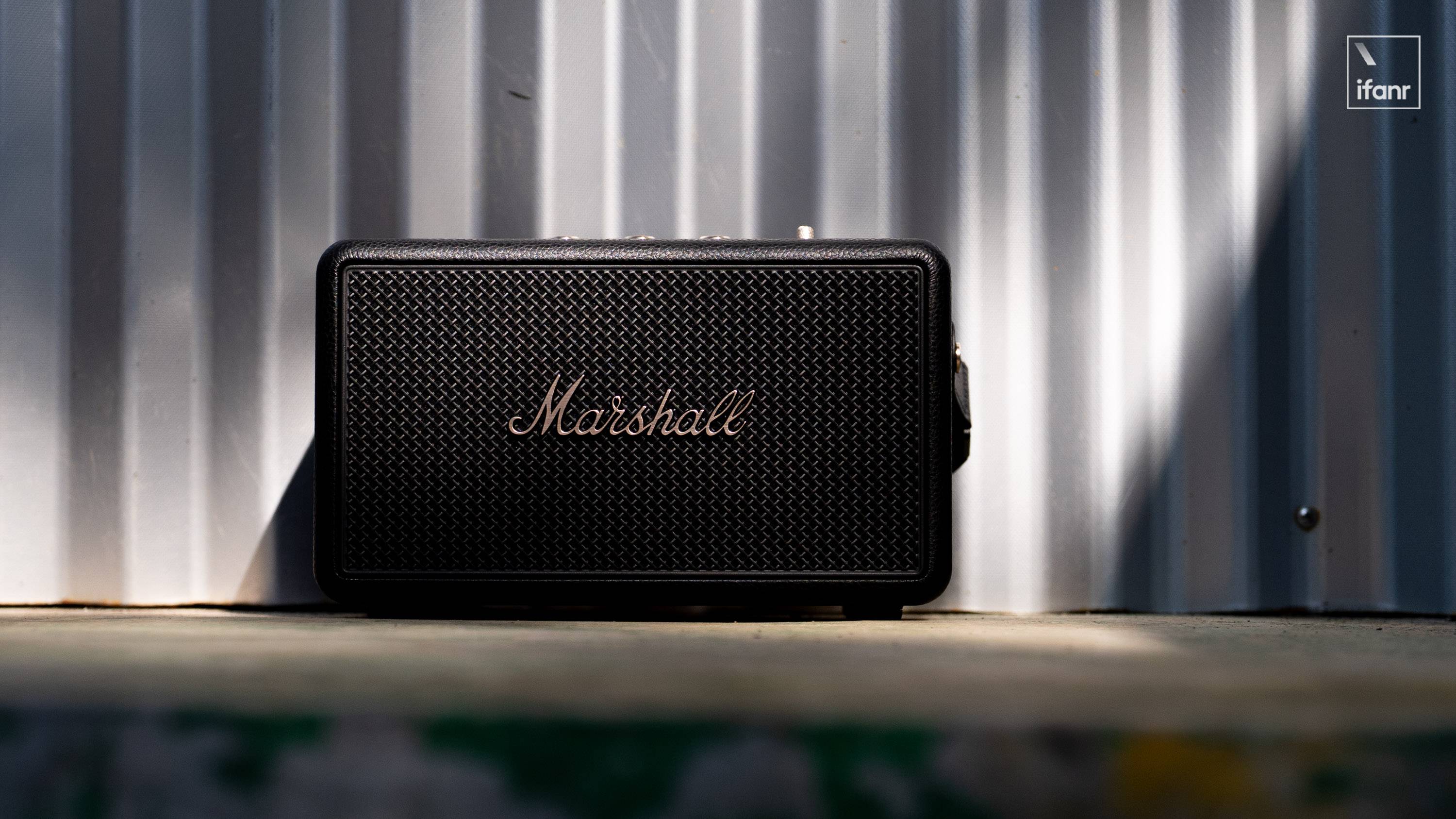 Marshall Kilburn III im Test: 50 Stunden ultralange Akkulaufzeit, ein solides Upgrade unter dem Attribut „tragbarer Lautsprecher“ - KilburnIII304485