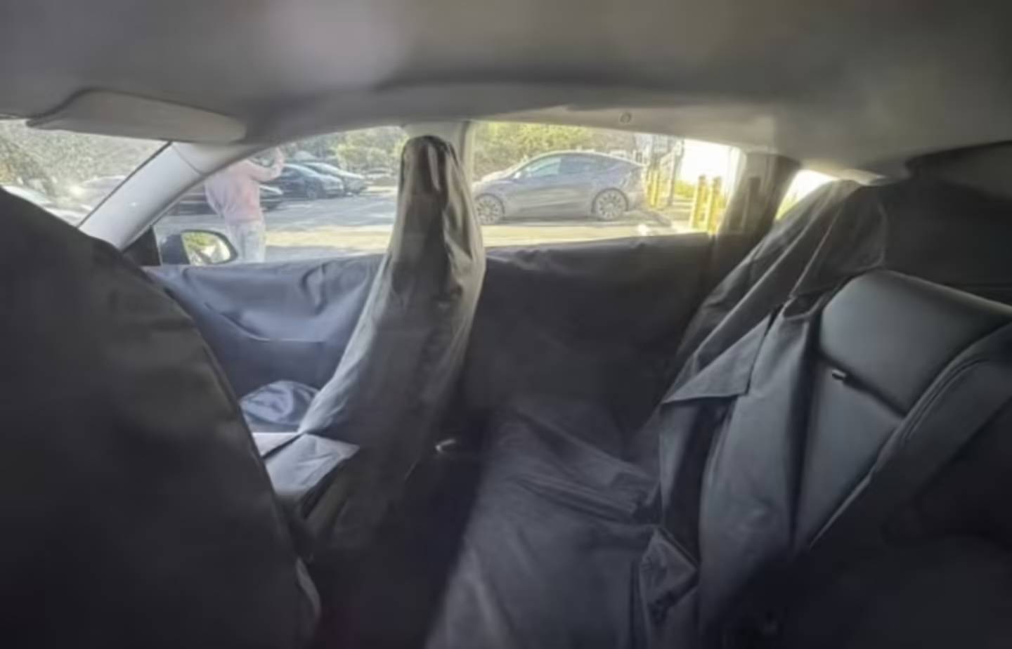 Tesla plant den Bau eines 150.000 Yuan teuren Model Y und reduziert dabei die Konfigurationen, wo immer möglich - 1f9f5dc5 258e 4a94 89d4 53e0a30fc986 1