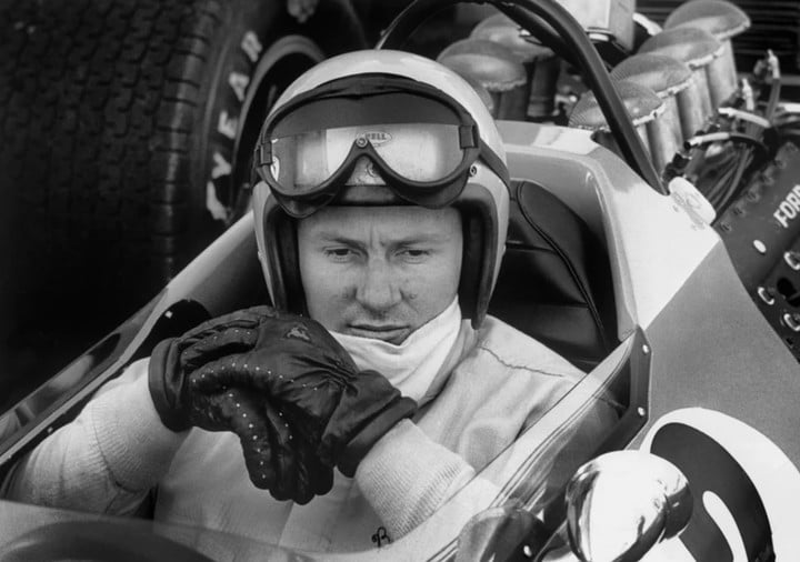 造型撞脸小米 YU7,绝不做 SUV 的迈凯伦,还是妥协了 2 Xnip2025 12 12 16 18 04