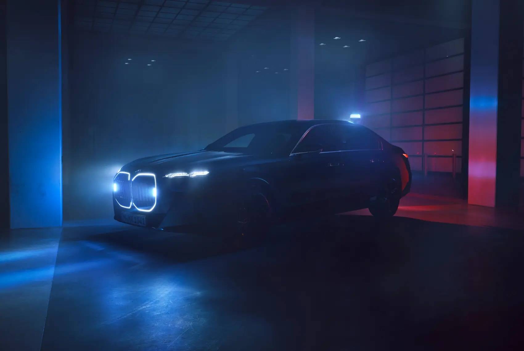 新年大降价的宝马，即将拥有属于自己的「迈巴赫」