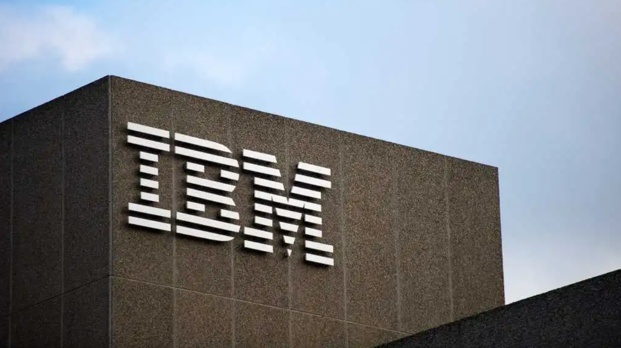 一夜蒸发 310 亿美元！Claude 新工具干翻 IBM 摇钱树，AI 正在「清零」人类工位